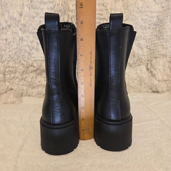 NWOT Sugar Women’s Black Abruzzi Lug Sole Zippered Ankle Boots - 7.5 - Picture 4 of 14